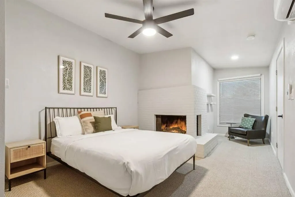 Mid-Century Modern Casita Apartment Phoenix